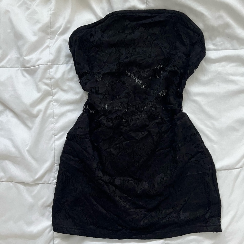 Elegant Black lace Strapless Dress